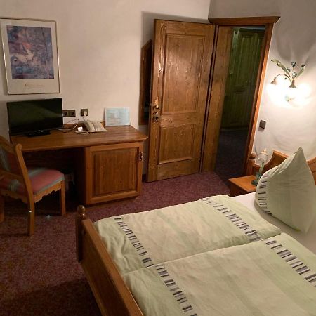 Hotel Haus Tiefenbach Bullange Bagian luar foto