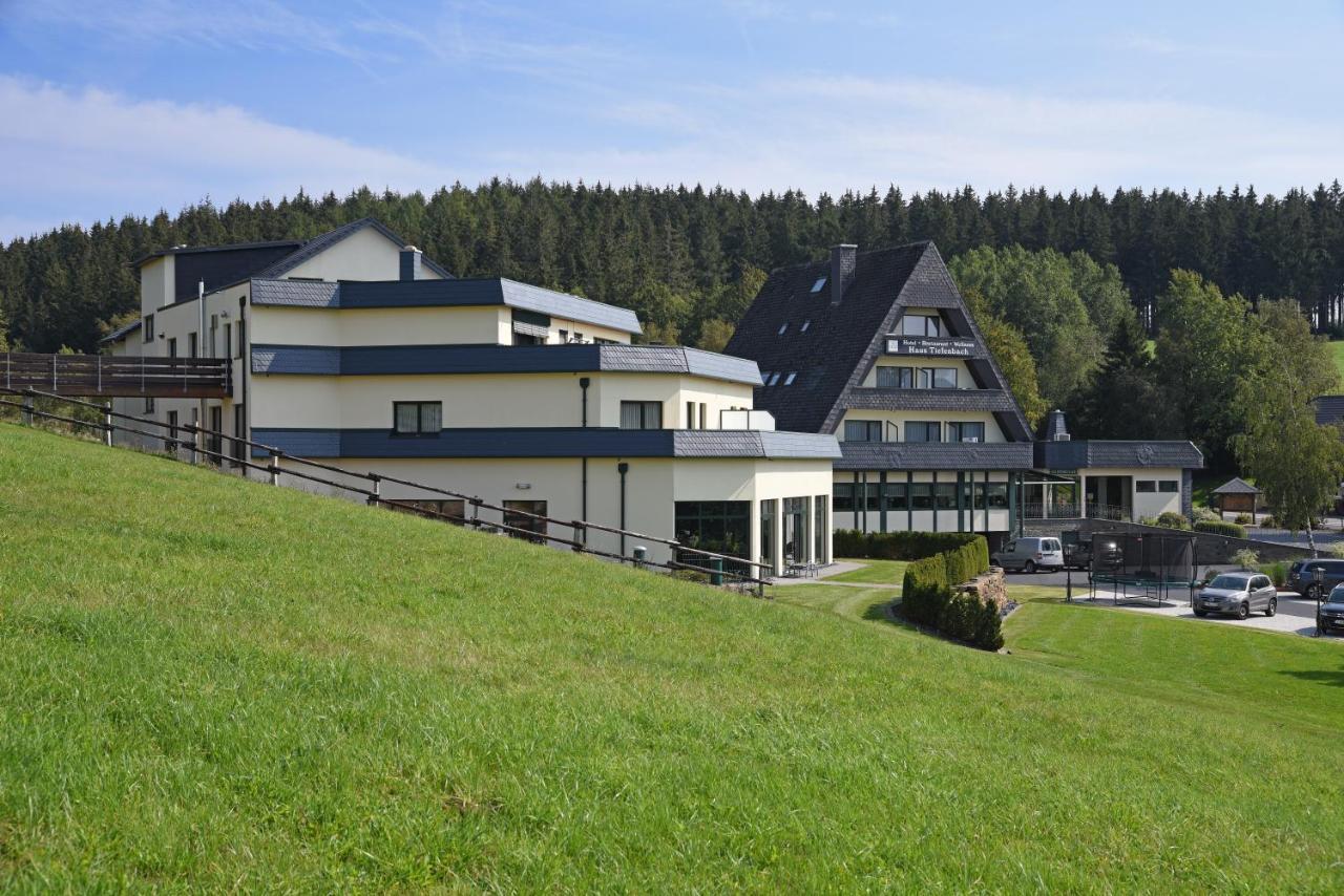 Hotel Haus Tiefenbach Bullange Bagian luar foto