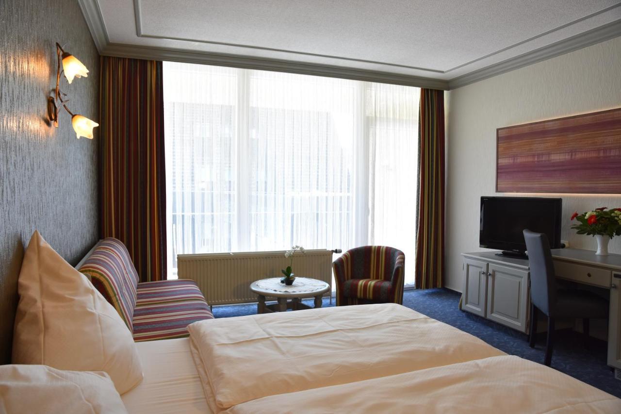 Hotel Haus Tiefenbach Bullange Bagian luar foto
